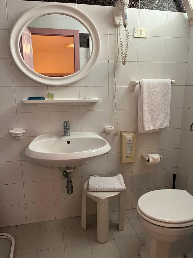 Hotel Zucconi Montecatini Terme Extérieur photo